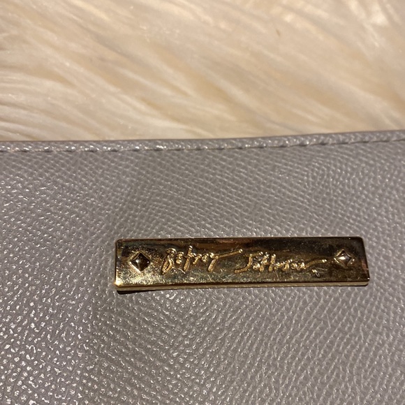 Betsey Johnson Grey Floral Blue Purple Purse Tote Bag with Wristlet - Picture 2 of 9